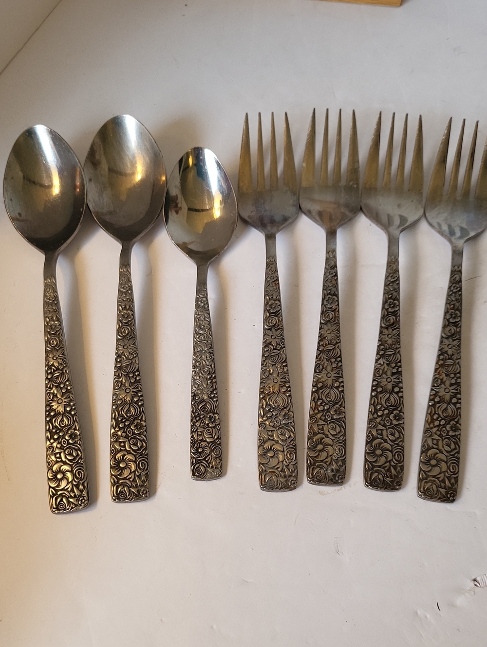 Vintage Southern Belle Japan Floral Handle Stainless Flatware Set Of 7